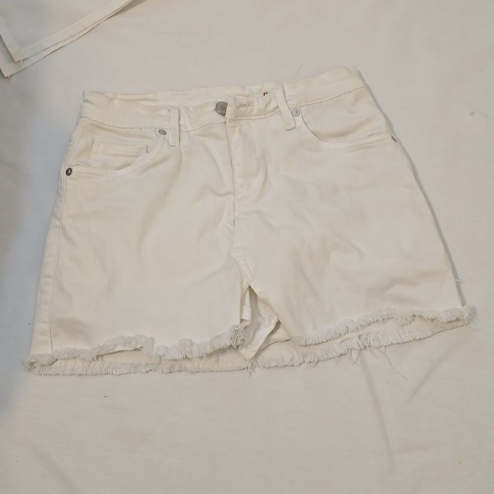 BLANK NYC JEAN‎ SKORT SIZE 26